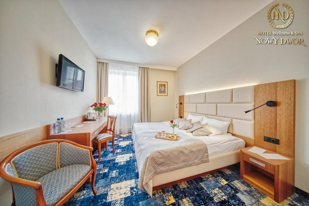 Отель Hotel Wellness & Spa Nowy Dwór Жешув-21